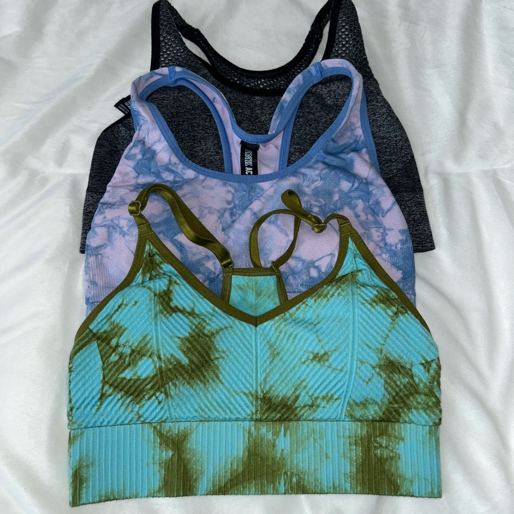 VS PINK Sports bras